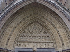 above the door to westminster abbey [2001.05.02]