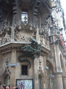 the dragon on the rathaus [2001.06.02]